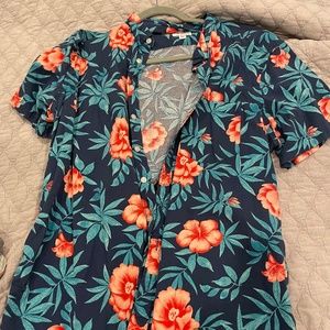 Men Short Sleeve Hawaiian button down
